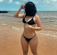 Ateşli Bağcılar Escort Bayan Güliz Mutlu Sonlu Masaj